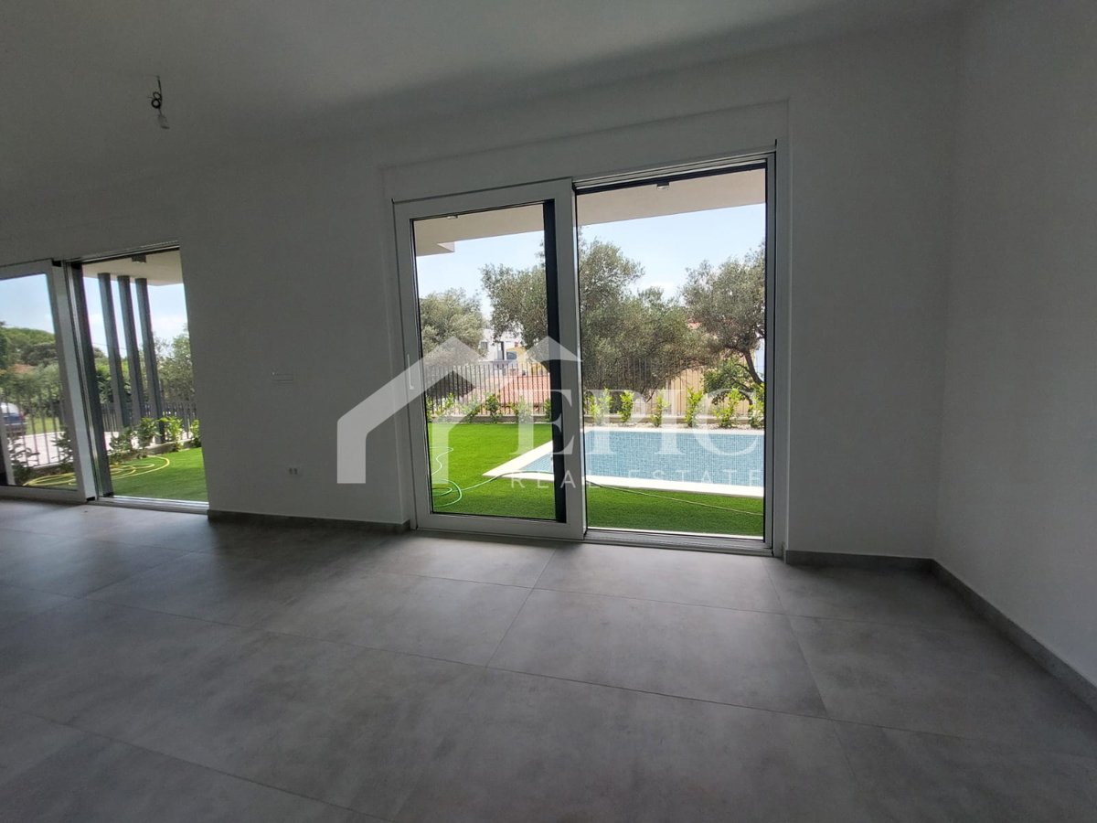 KOŽINO, ZADAR - APPARTAMENTO TRILOCALE CON PISCINA