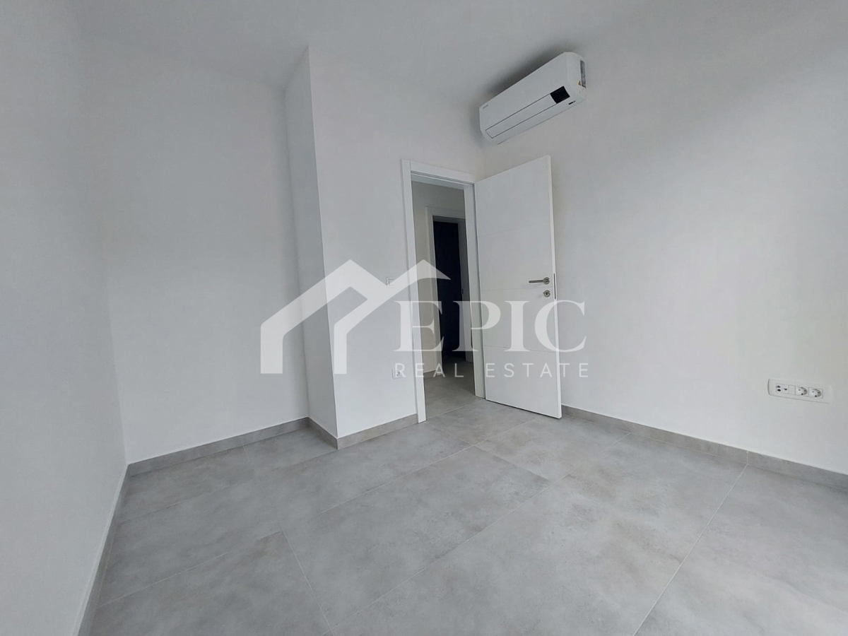 KOŽINO, ZADAR - APPARTAMENTO TRILOCALE CON PISCINA