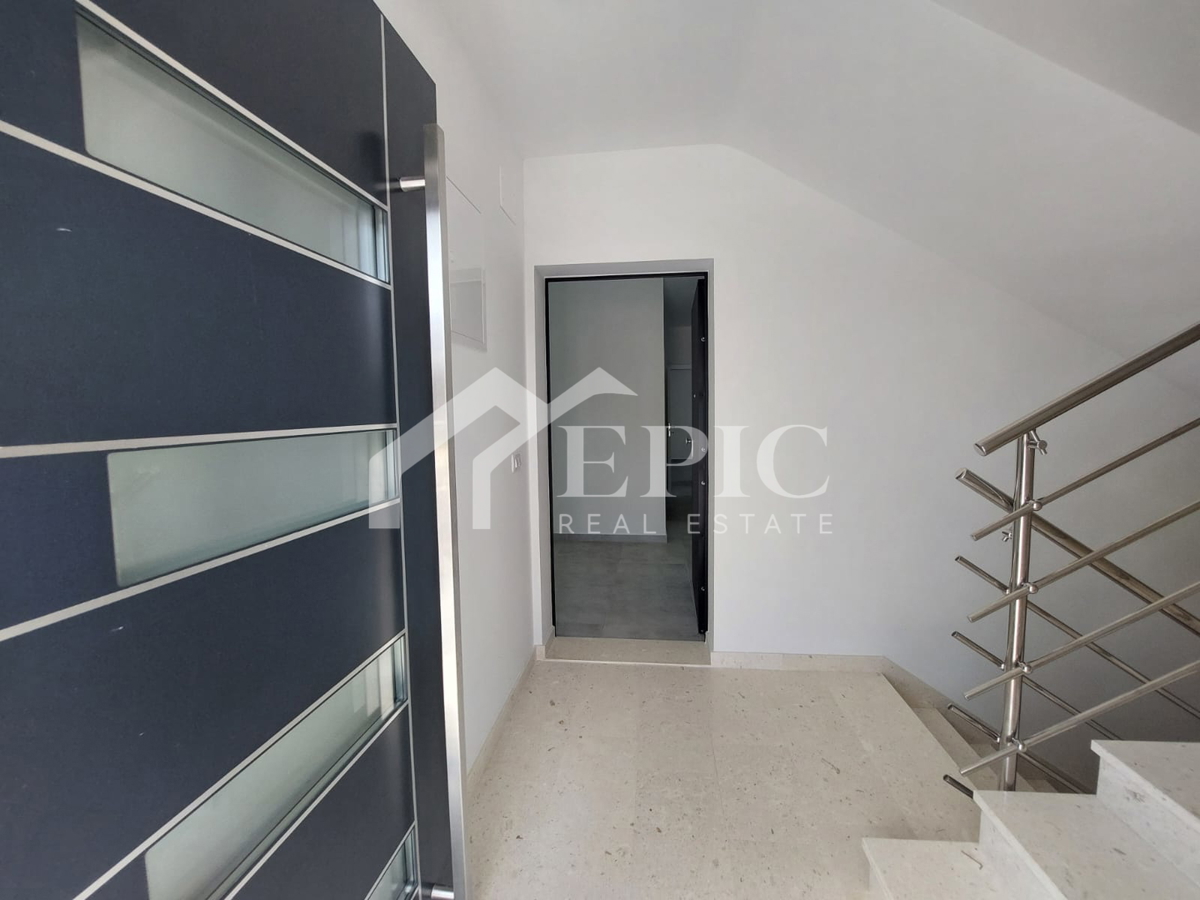 KOŽINO, ZADAR - APPARTAMENTO TRILOCALE CON PISCINA