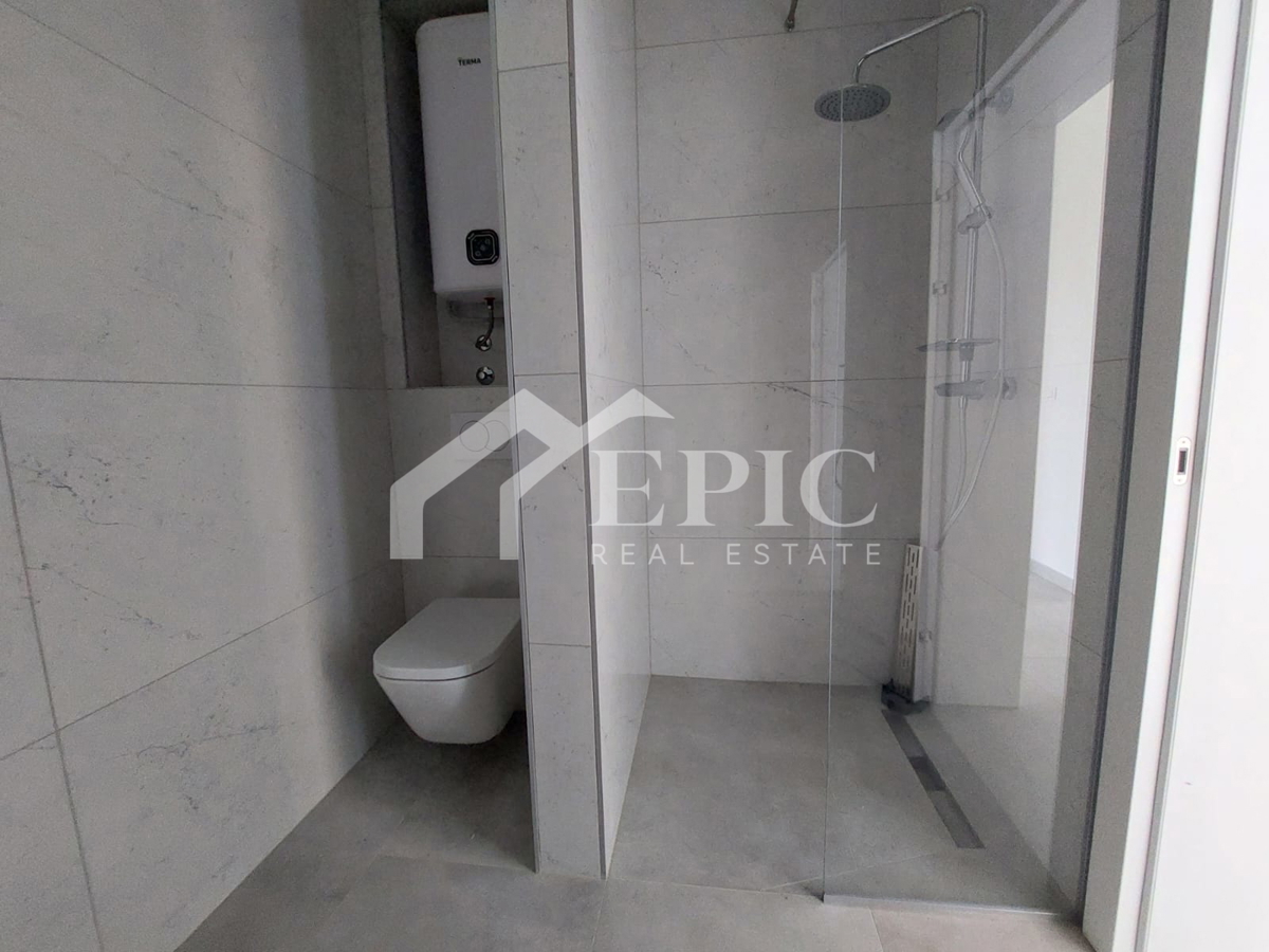 KOŽINO, ZADAR - APPARTAMENTO TRILOCALE CON PISCINA