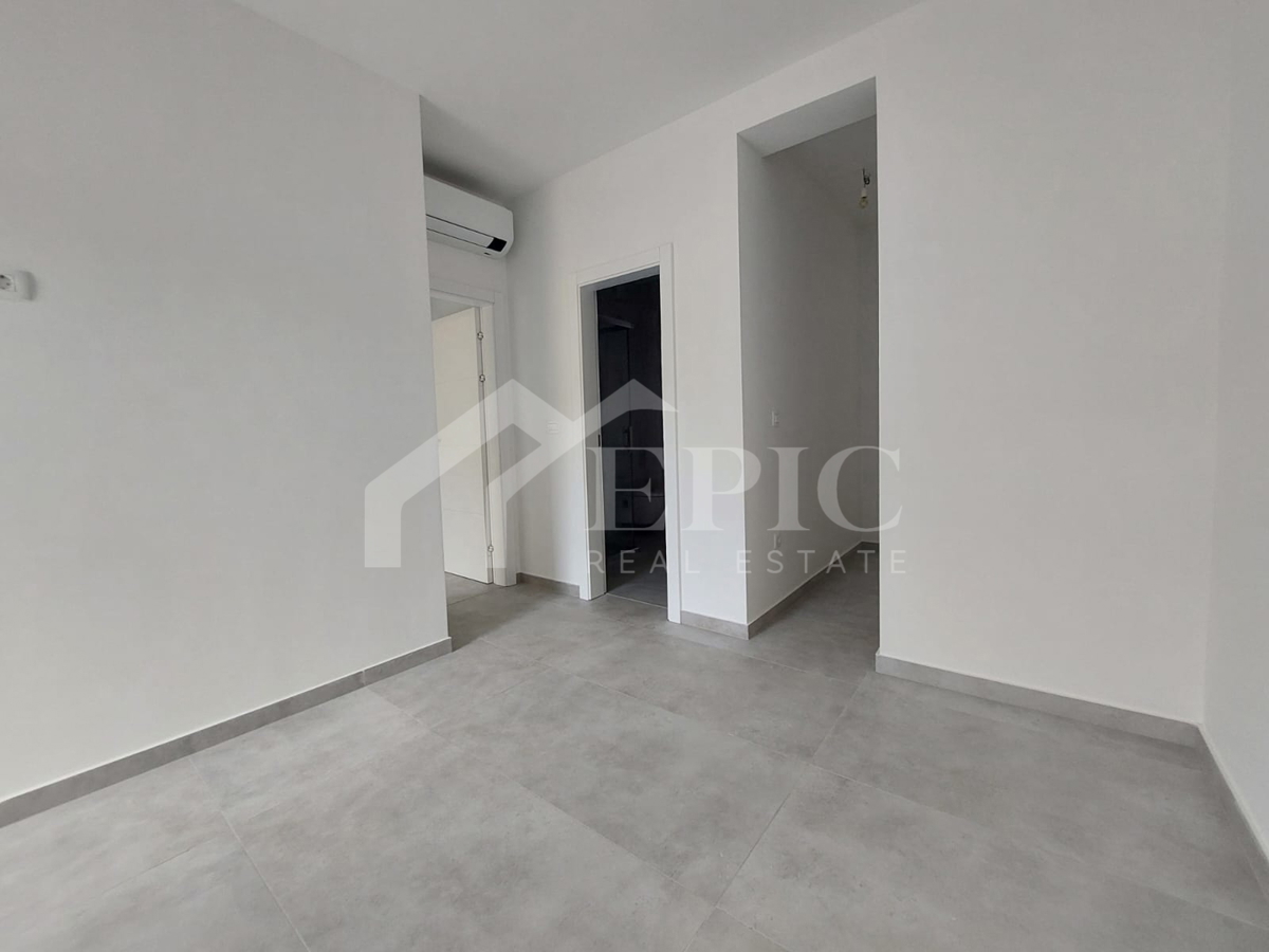 KOŽINO, ZADAR - APPARTAMENTO TRILOCALE CON PISCINA