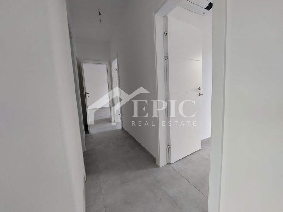 KOŽINO, ZADAR - APPARTAMENTO TRILOCALE CON PISCINA