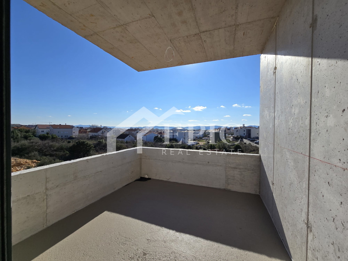 Appartamento trilocale al 1° piano, Plovanija