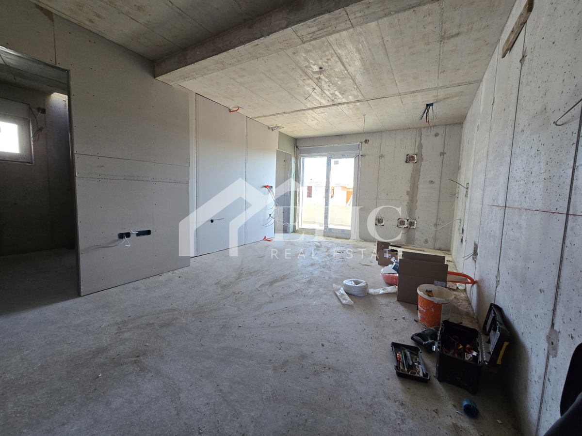 Appartamento trilocale al 1° piano, Plovanija