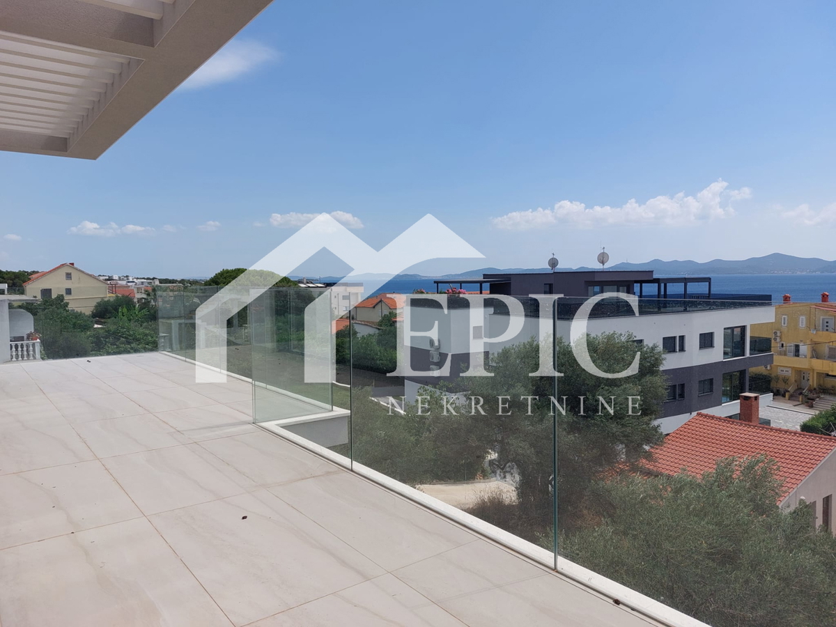 KOŽINO, ZADAR - APPARTAMENTO TRILOCALE CON TERRAZZA PANORAMICA