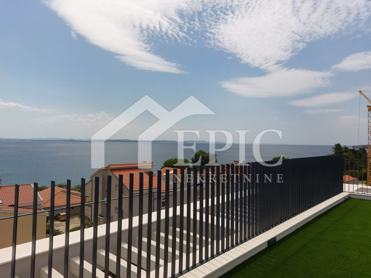 KOŽINO, ZADAR - APPARTAMENTO TRILOCALE CON TERRAZZA PANORAMICA