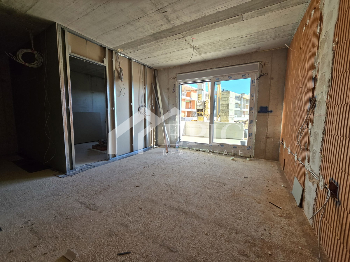 NUOVA COSTRUZIONE - PLOVANIJA, APPARTAMENTO CON UNA CAMERA DA LETTO CON GIARDINO