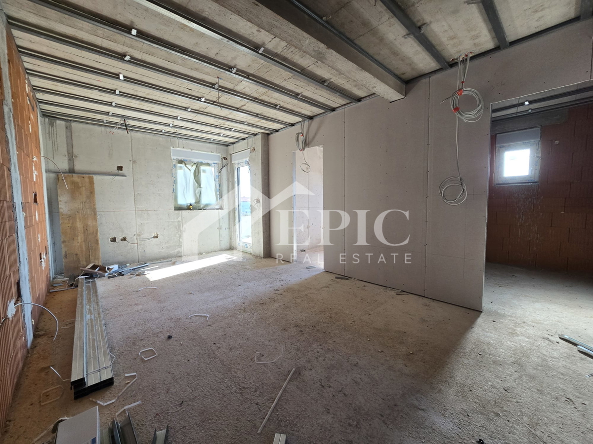 PLOVANIJA, APPARTAMENTO 3 LOCALI AL 1° PIANO