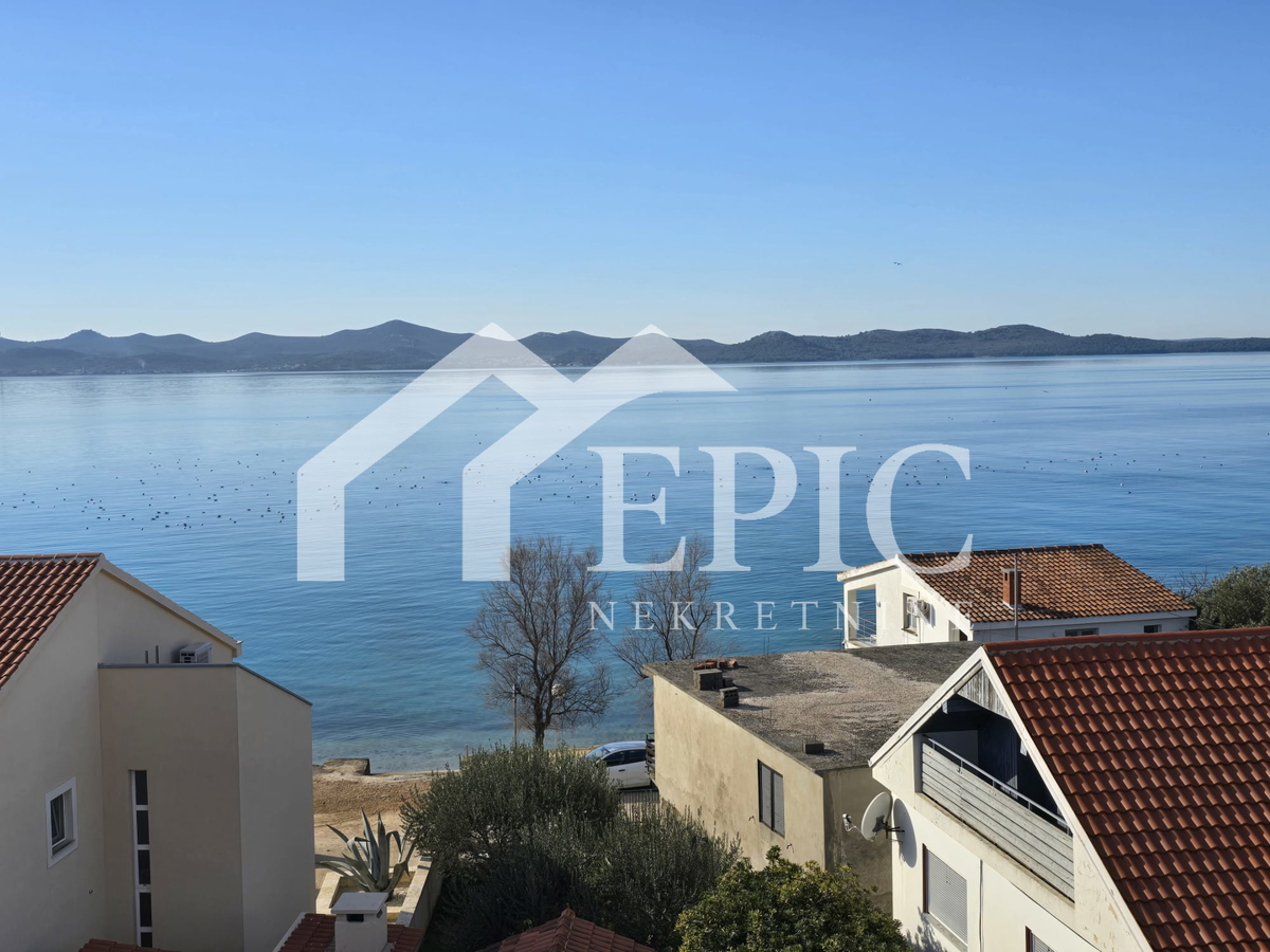 ZADAR - SPLENDIDO APPARTAMENTO, SECONDA FILA DAL MARE