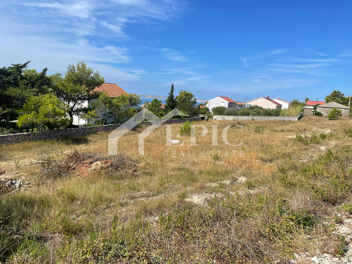 RTINA - TERRENO CON PERMESSO DI COSTRUIRE