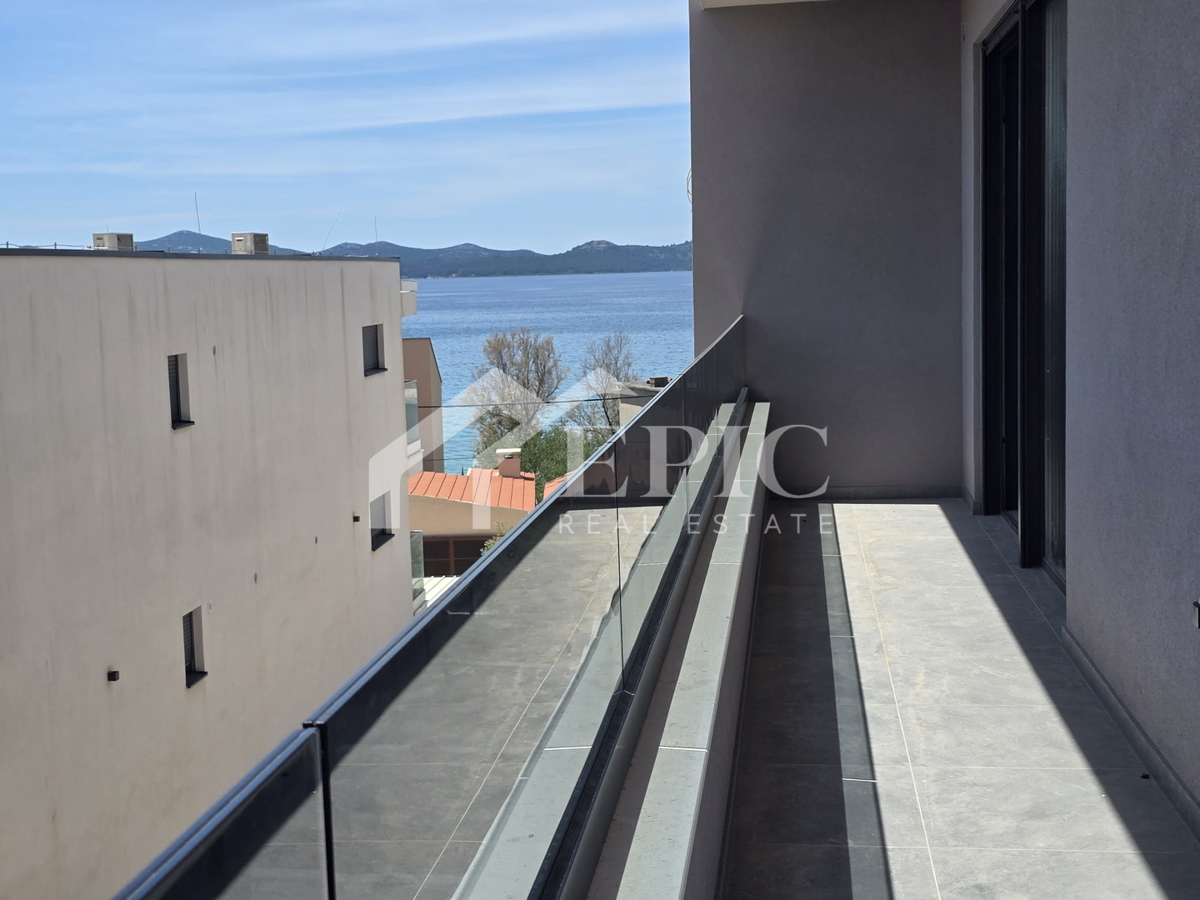 DIKLO, APPARTAMENTO 2° PIANO, 50m DAL MARE