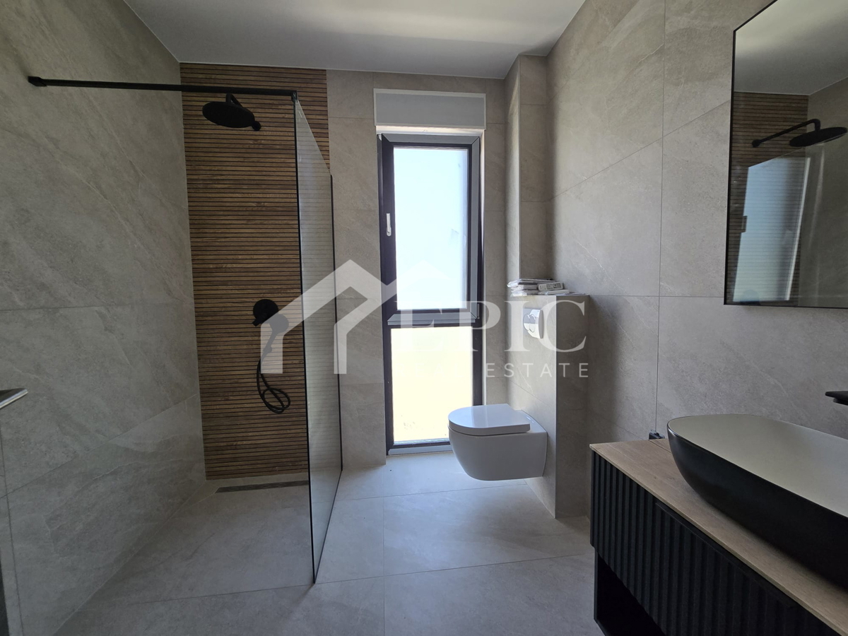 DIKLO, APPARTAMENTO 2° PIANO, 50m DAL MARE