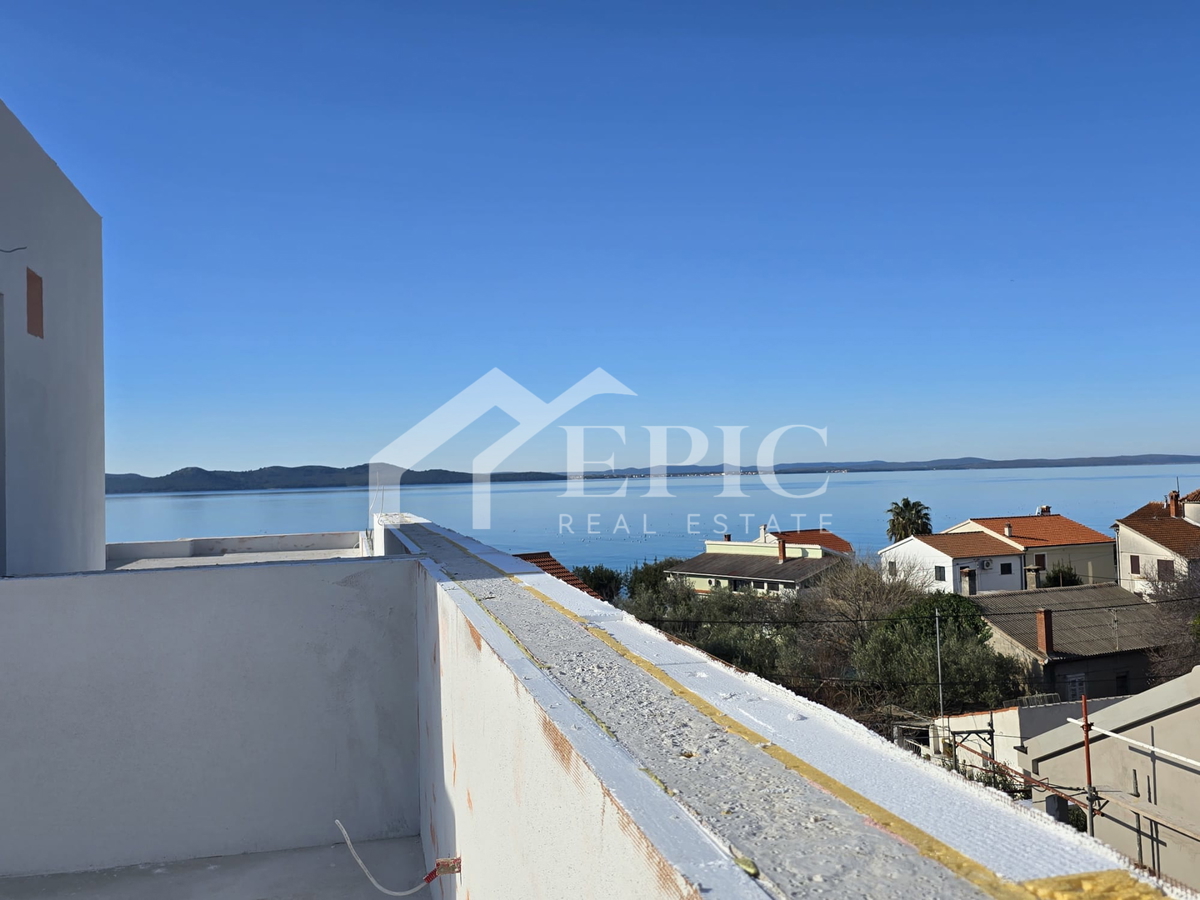 DIKLO, APPARTAMENTO 2° PIANO, 50m DAL MARE