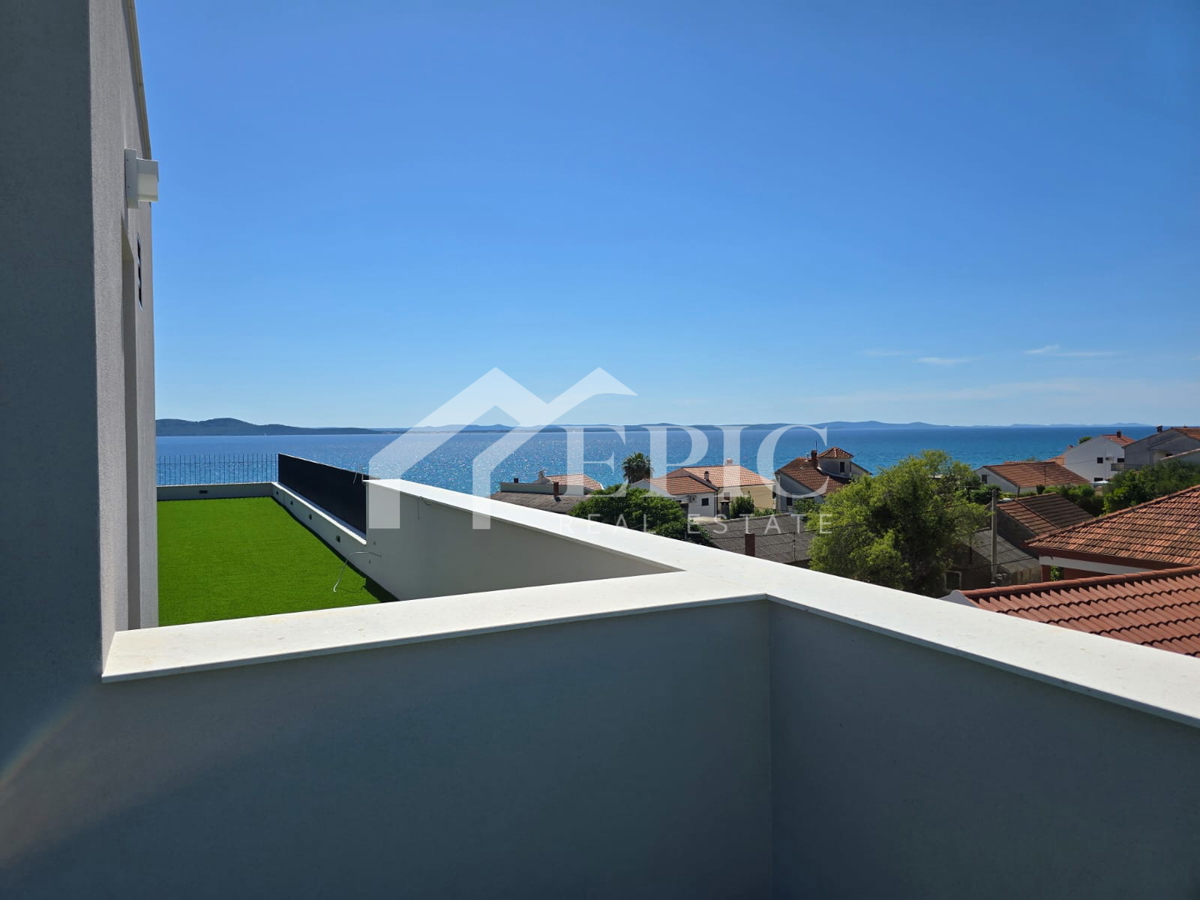 DIKLO, APPARTAMENTO 2° PIANO, 50m DAL MARE