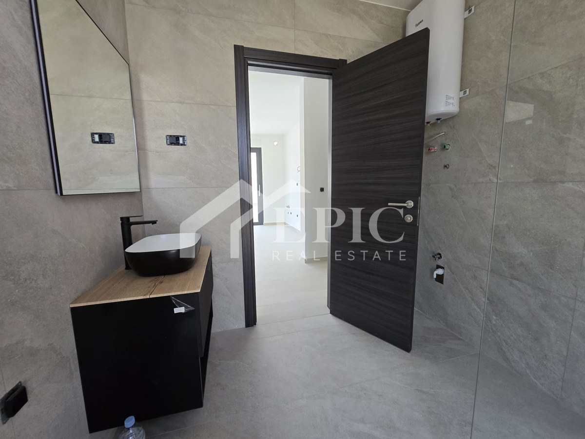 DIKLO, APPARTAMENTO 2° PIANO, 50m DAL MARE