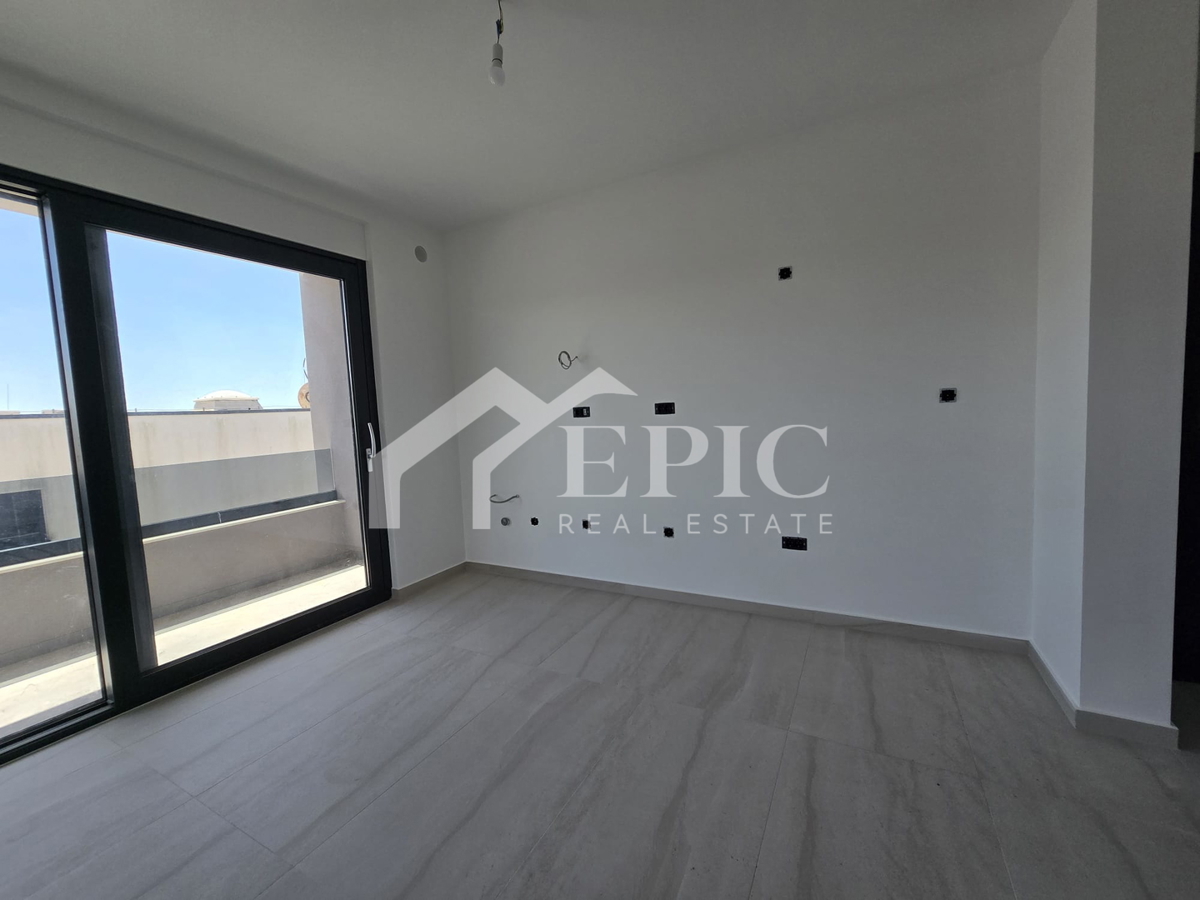 DIKLO, APPARTAMENTO 2° PIANO, 50m DAL MARE