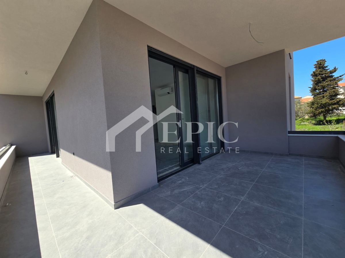 DIKLO, APPARTAMENTO 2° PIANO, 50m DAL MARE