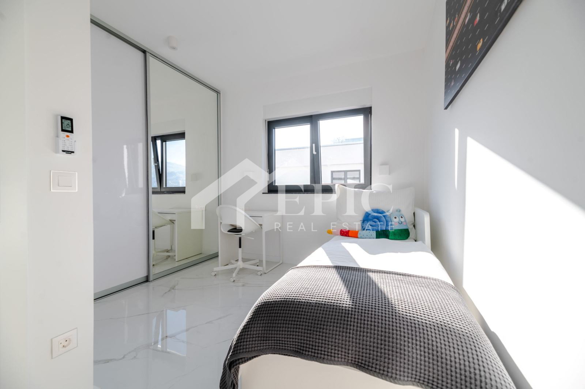 ATTICO CON SPLENDIDA VISTA