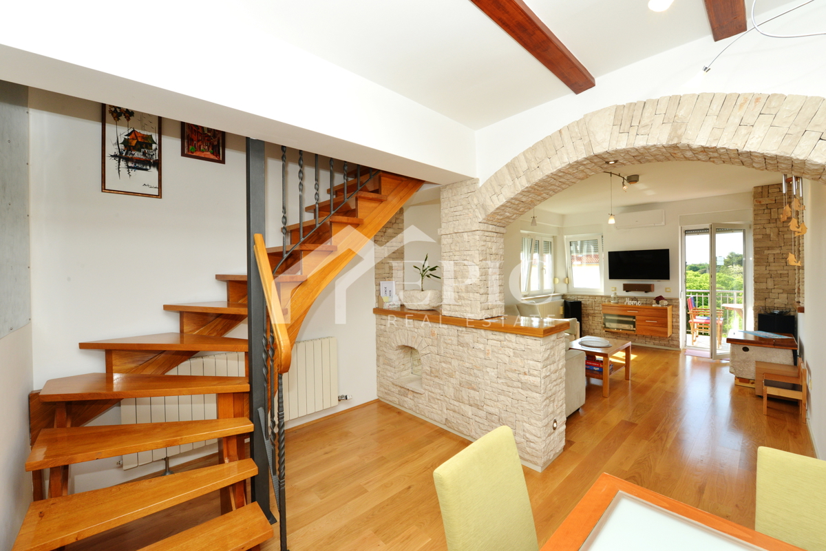 APPARTAMENTO IN POSIZIONE ATTRATTIVA