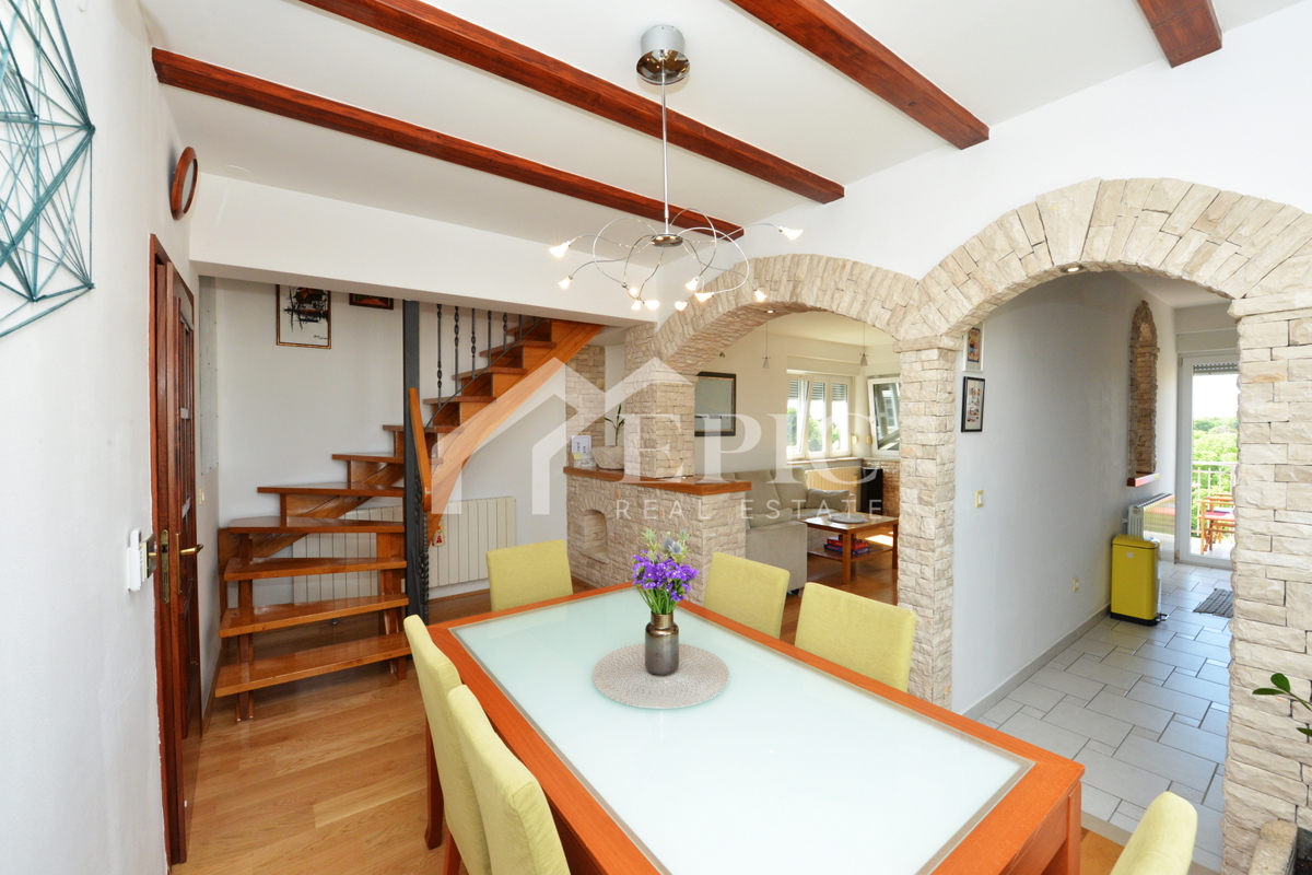 APPARTAMENTO IN POSIZIONE ATTRATTIVA