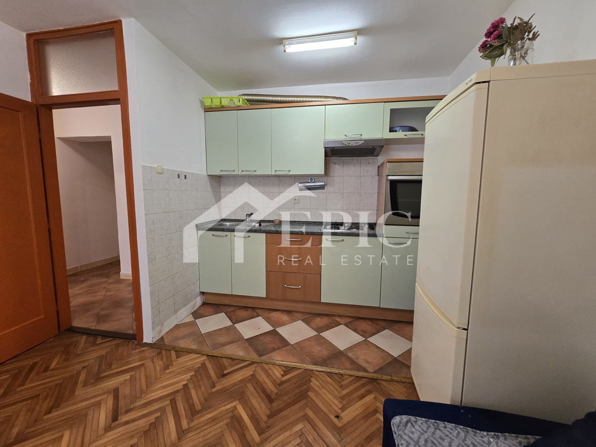 APPARTAMENTO A ZADAR – VICINO AL CENTRO, IDEALE PER INVESTIMENTO!