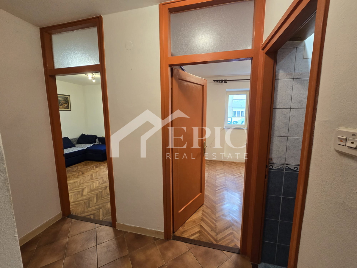 APPARTAMENTO A ZADAR – VICINO AL CENTRO, IDEALE PER INVESTIMENTO!