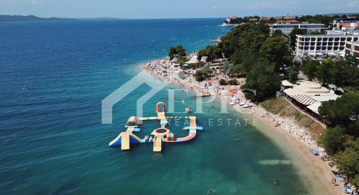 AMPIO APPARTAMENTO SU DUE PIANI A KOLOVARI