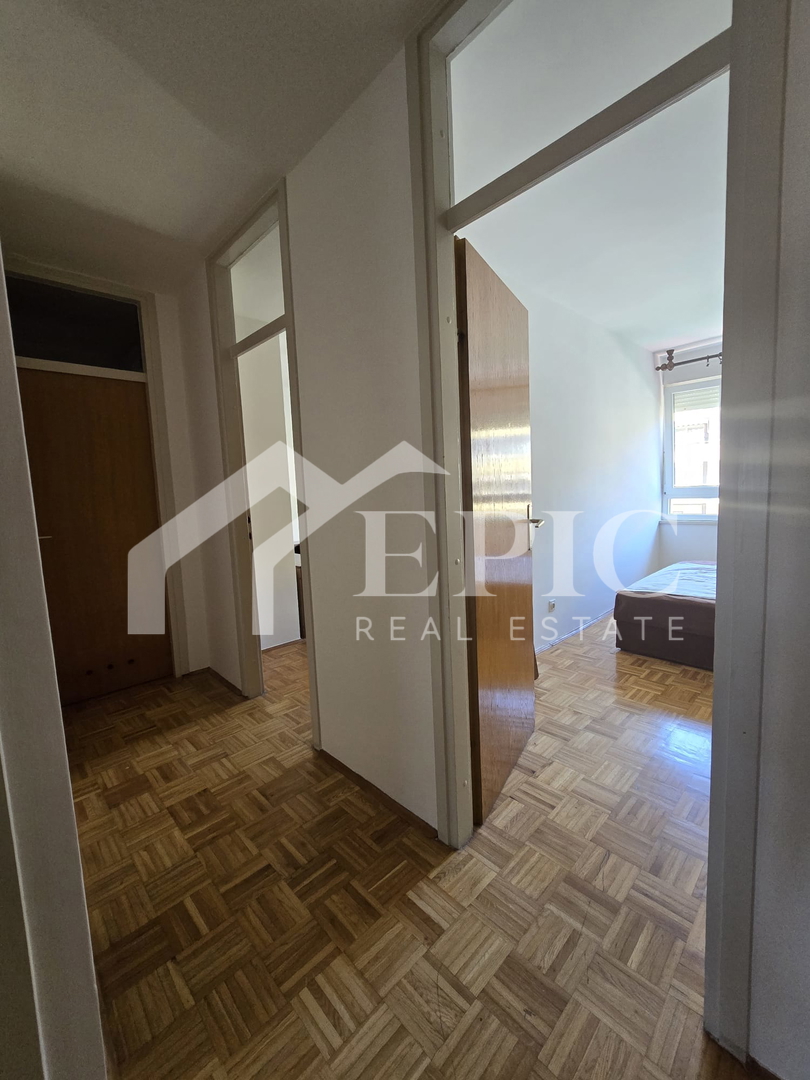 TRILOCALE AL TERZO PIANO - BILI BRIG