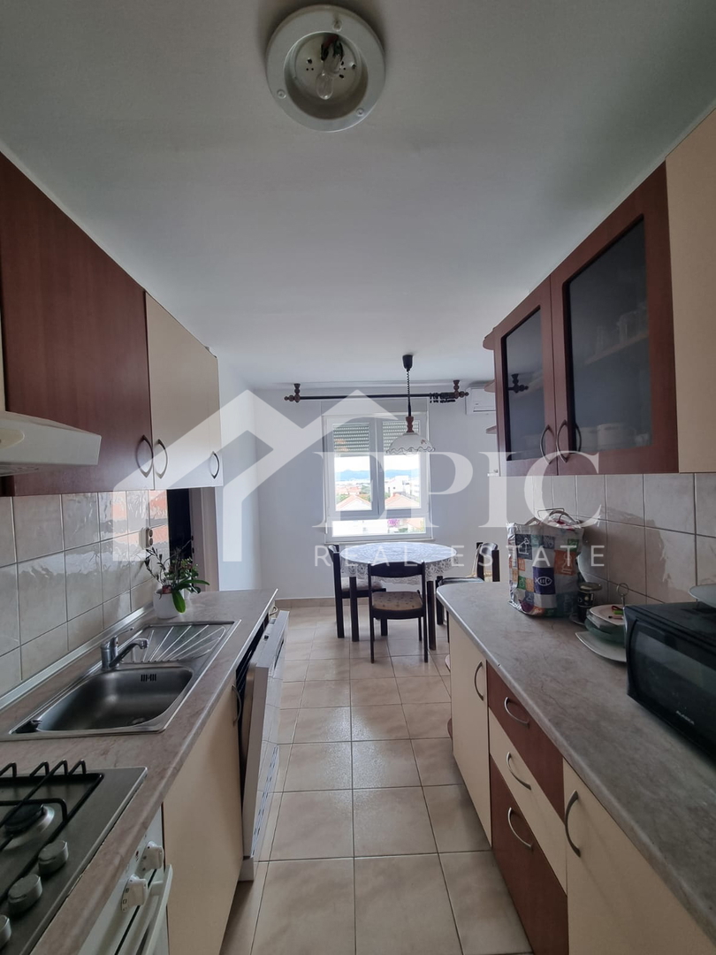 TRILOCALE AL TERZO PIANO - BILI BRIG