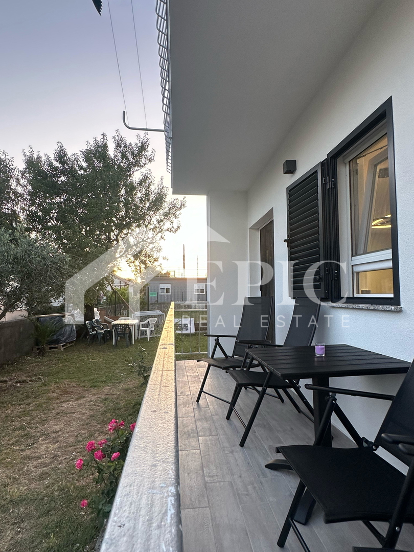 VILLA INDIPENDENTE CON 4 UNITÀ ABITATIVE