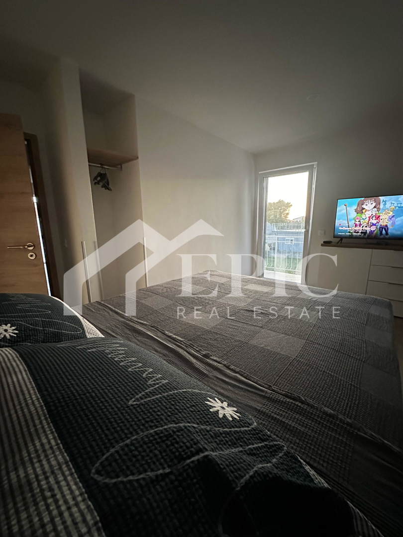 VILLA INDIPENDENTE CON 4 UNITÀ ABITATIVE