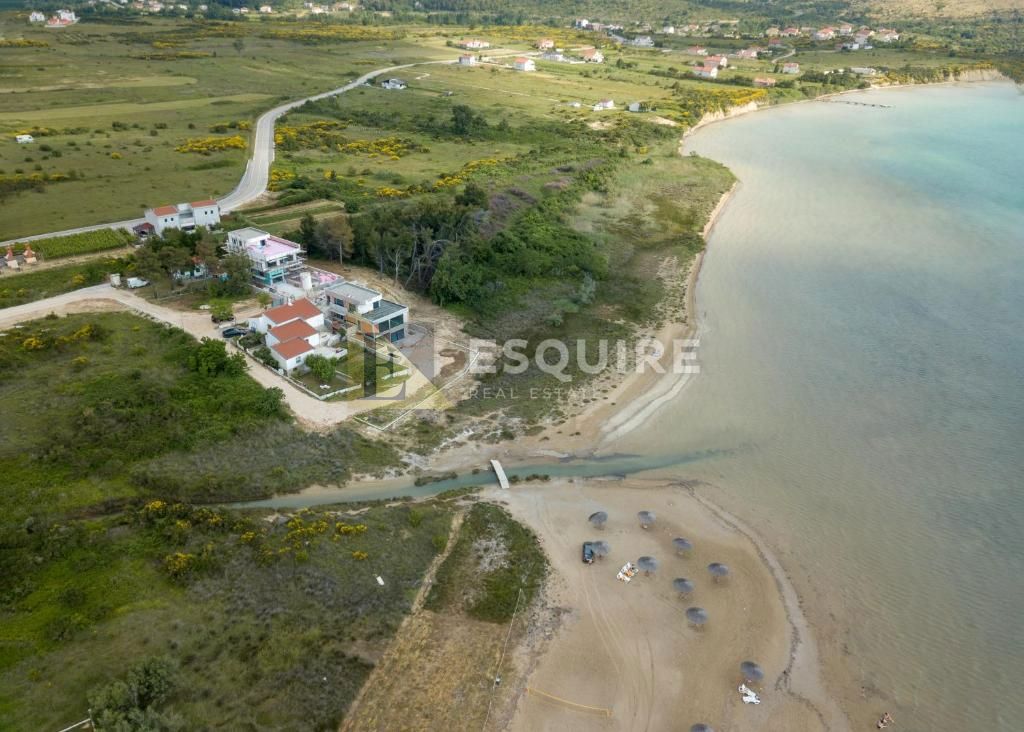 Casa Ljubač, Ražanac, 235m2