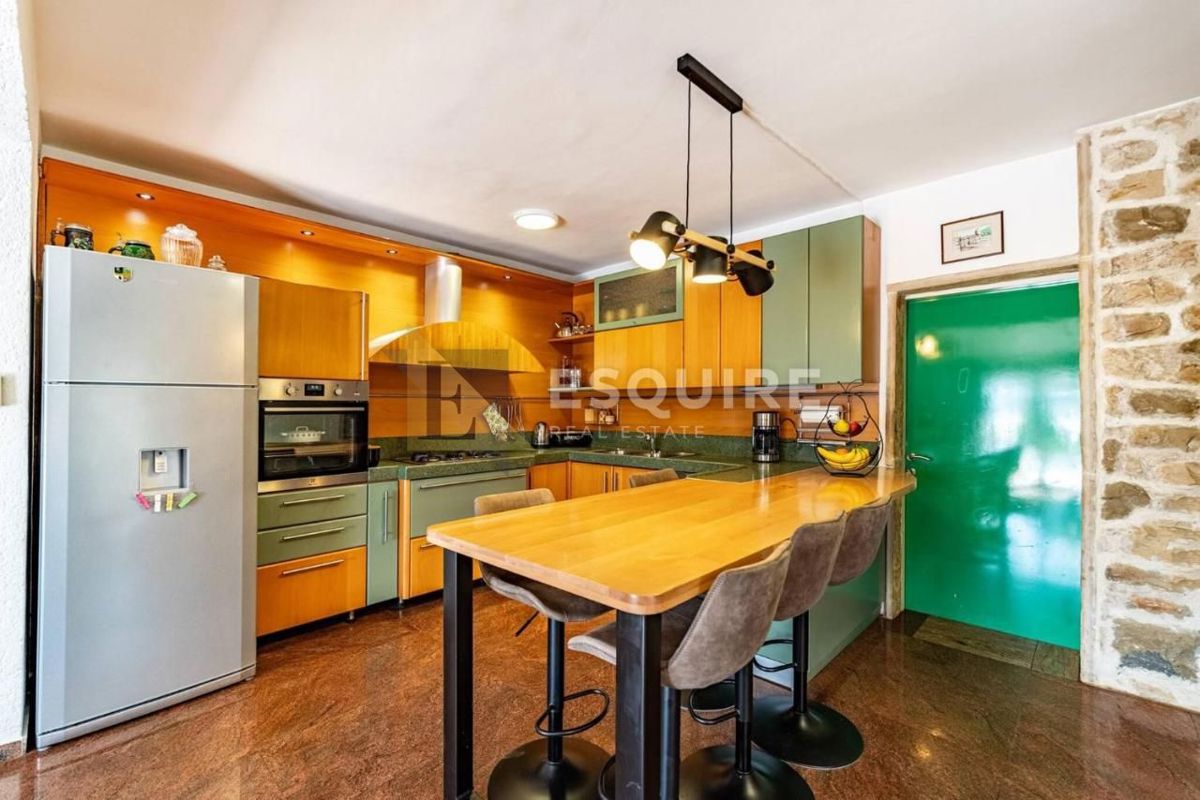 Casa Plovanija, Zadar, 300m2