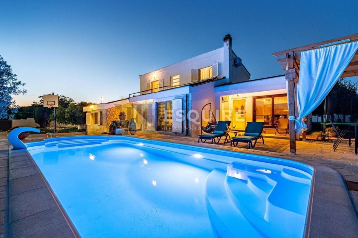 Casa Plovanija, Zadar, 300m2