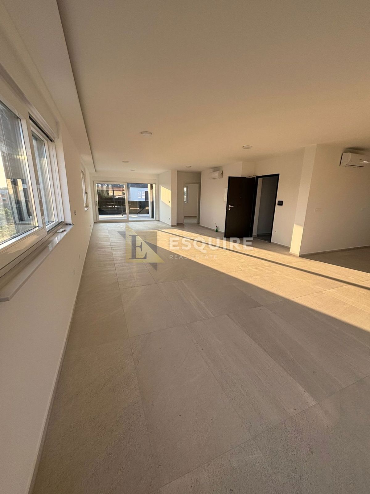Appartamento Škrapavac, Privlaka, 150m2