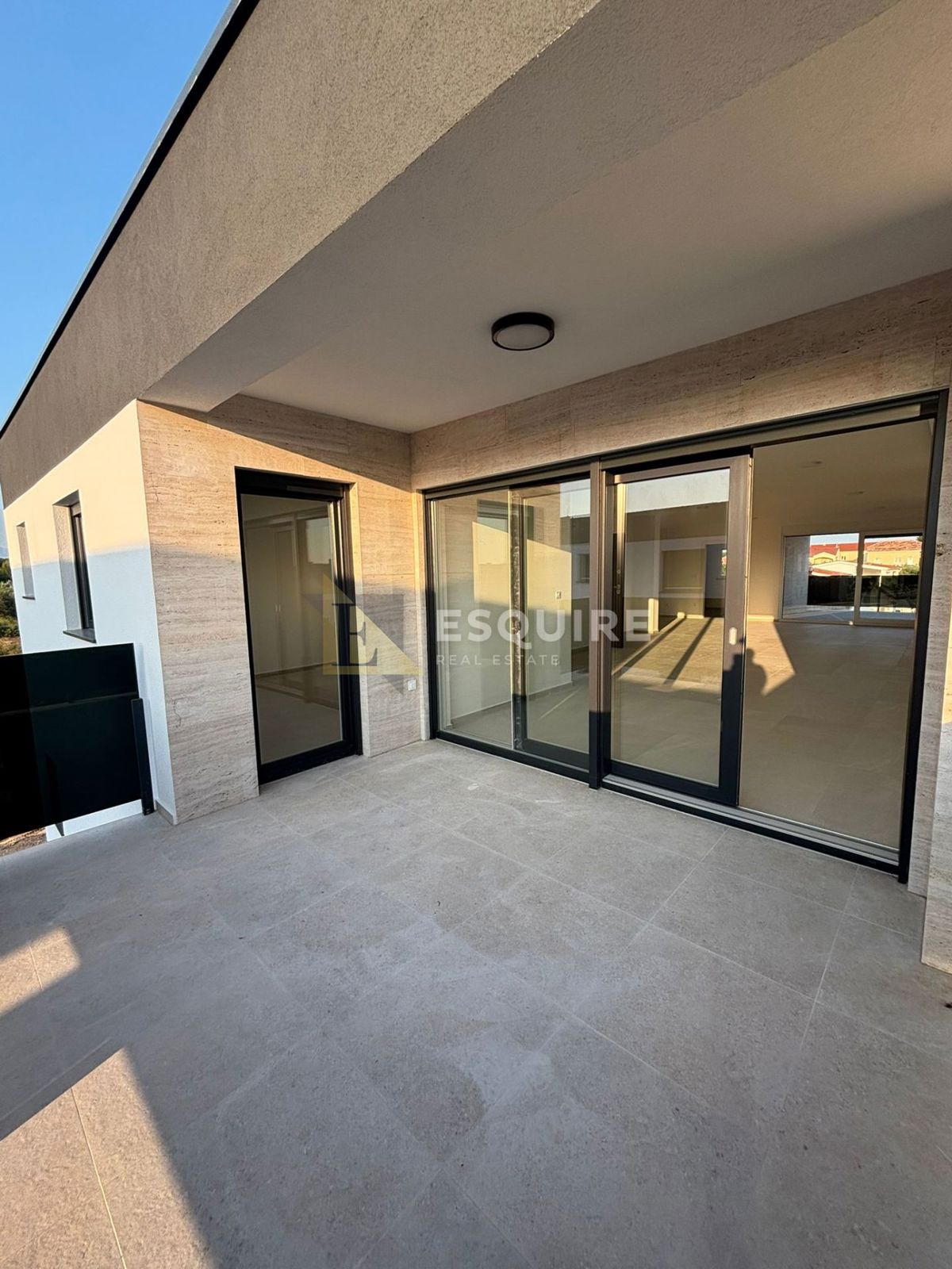 Appartamento Škrapavac, Privlaka, 150m2