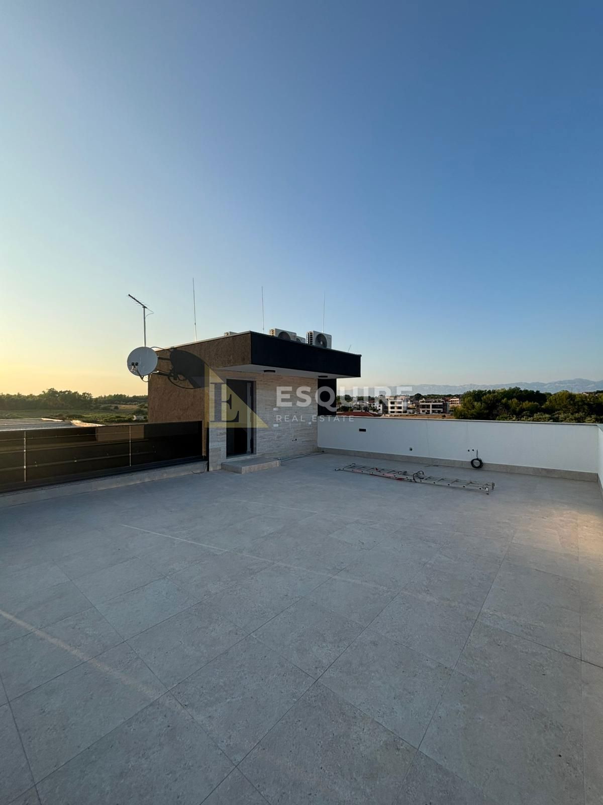Appartamento Škrapavac, Privlaka, 150m2