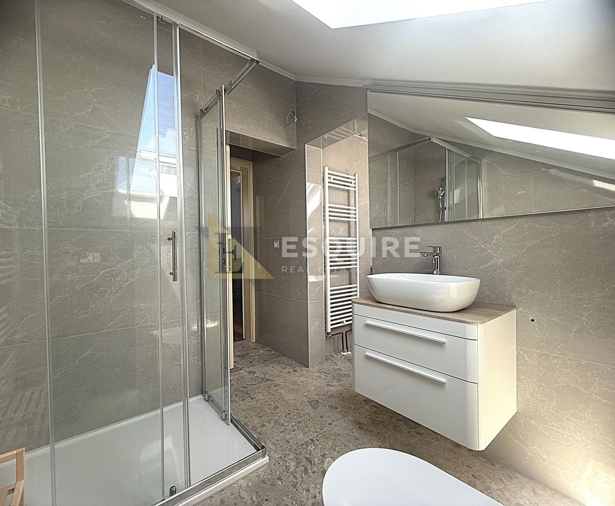 Appartamento Petrčane, Zadar - Okolica, 168,38m2