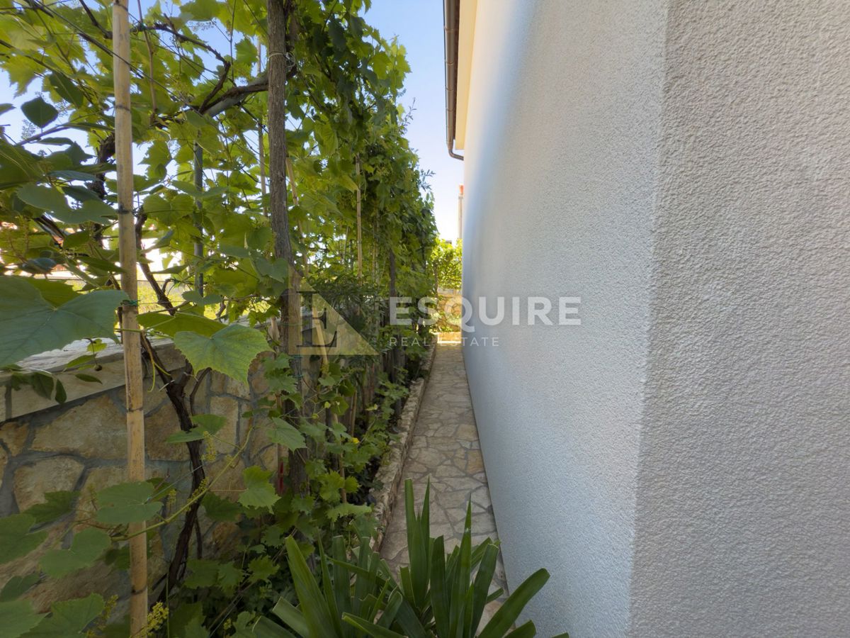 Casa Vrsi, 250m2