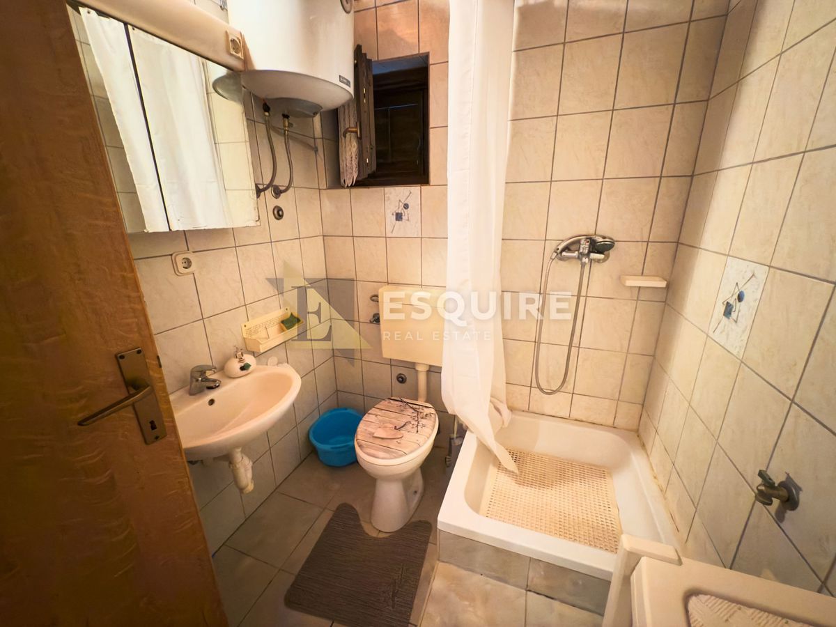 Casa Sabunike, Privlaka, 182m2