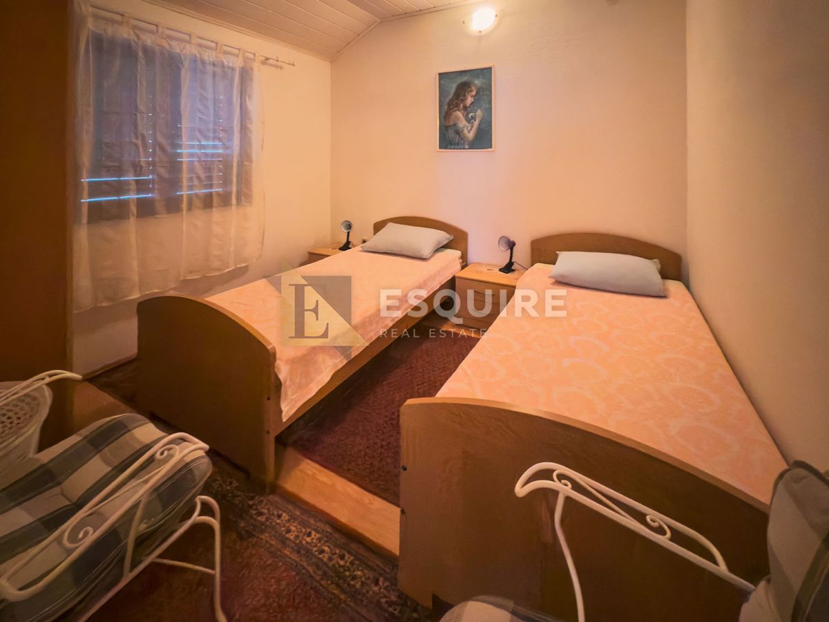 Casa Sabunike, Privlaka, 182m2