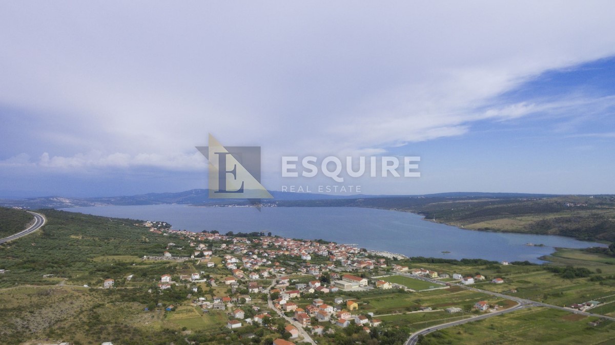 Casa Posedarje, 280m2