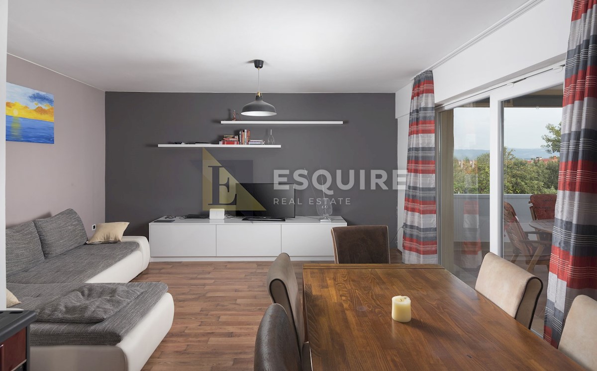 Casa Posedarje, 280m2