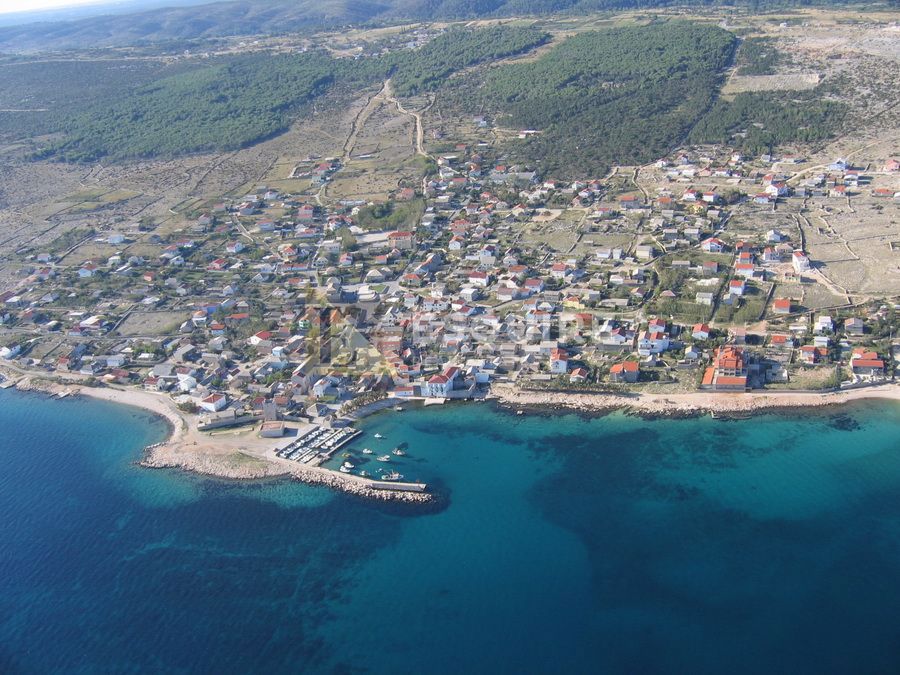 Terreno Ražanac, 1.000m2