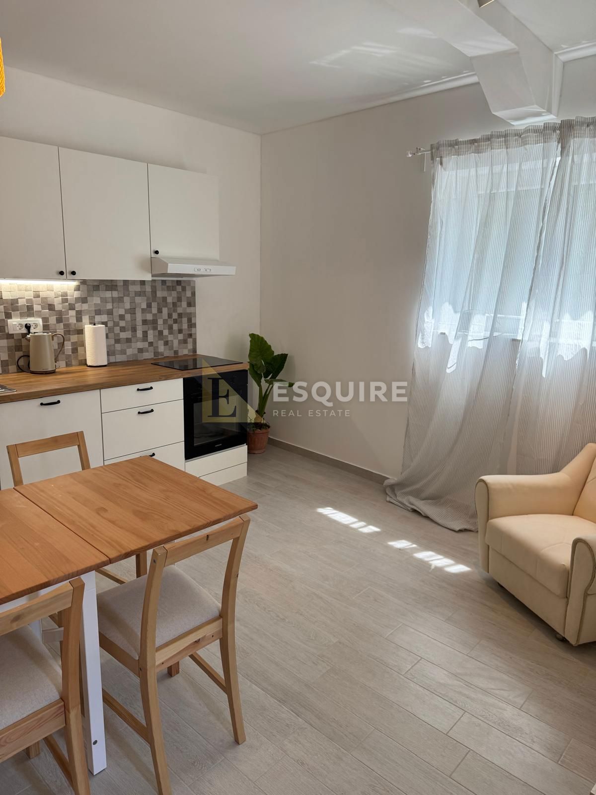 Casa Petrčane, Zadar - Okolica, 185m2