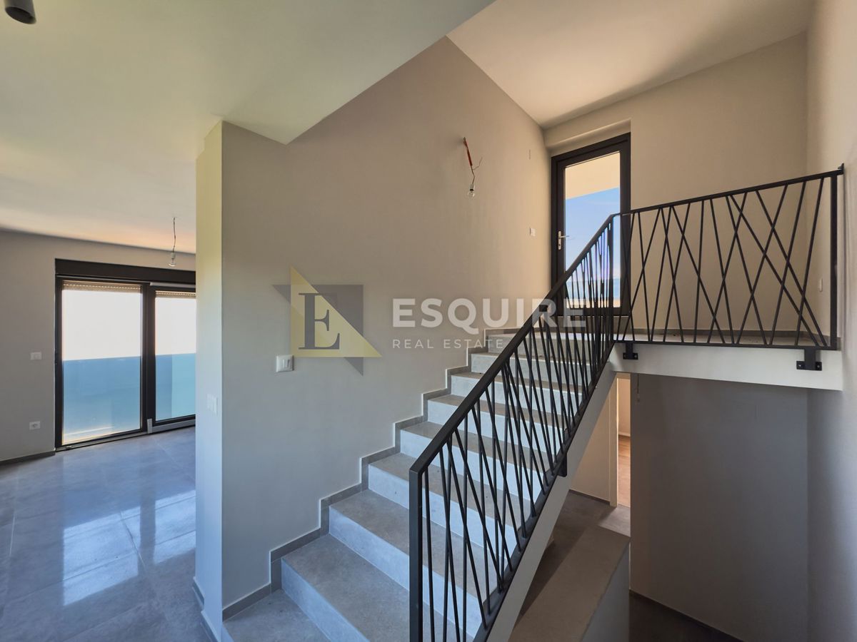 Appartamento Petrčane, Zadar - Okolica, 111,90m2