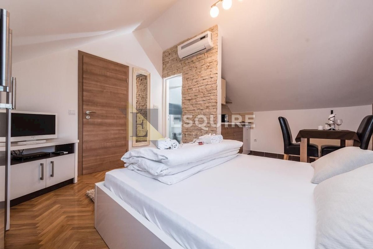 Appartamento Poluotok, Zadar, 182m2