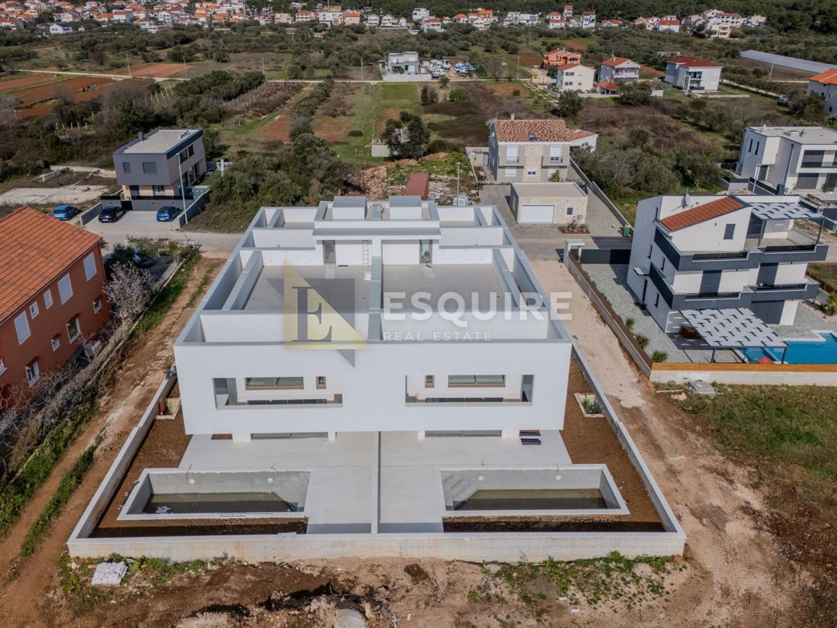 Casa Bibinje, 400m2