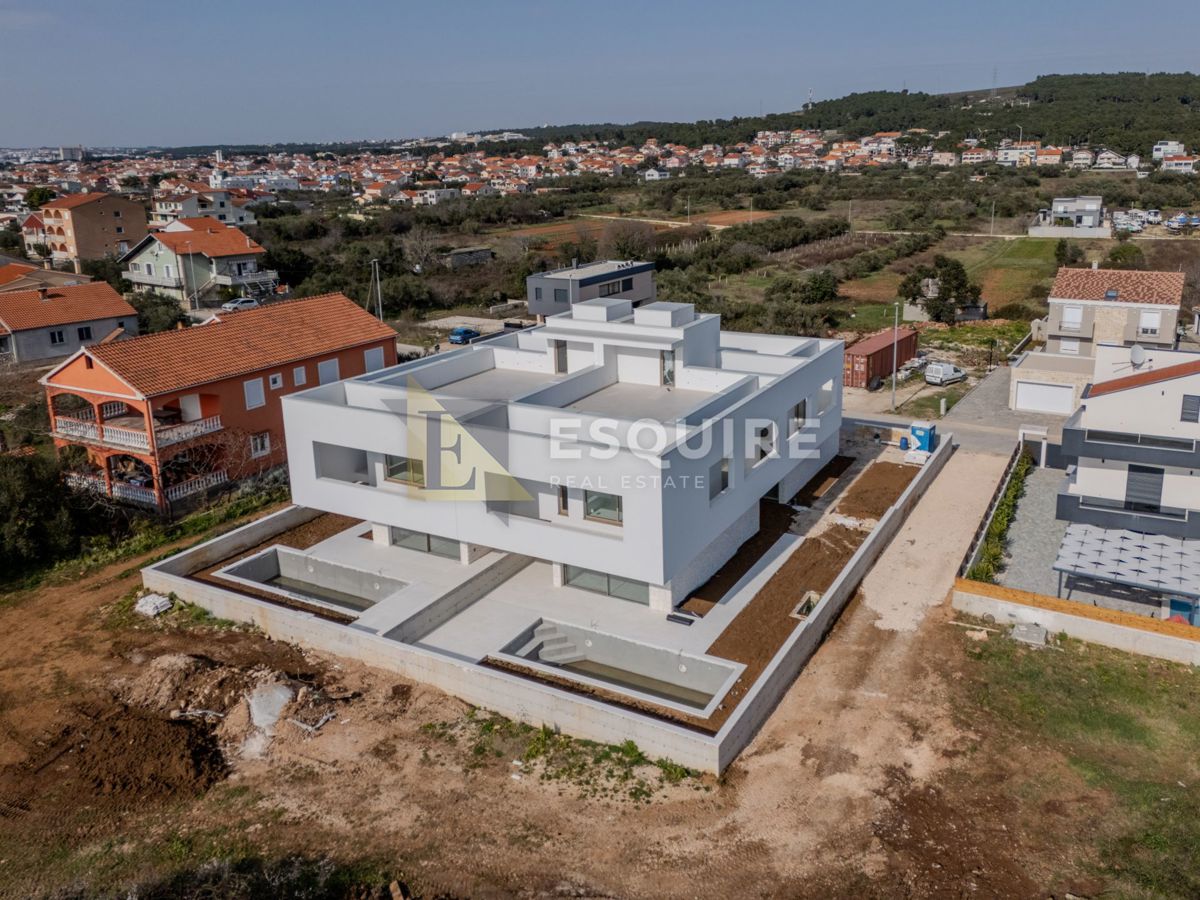 Casa Bibinje, 400m2