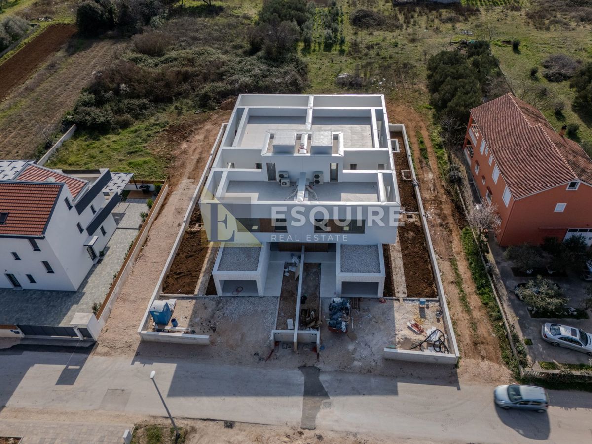 Casa Bibinje, 400m2